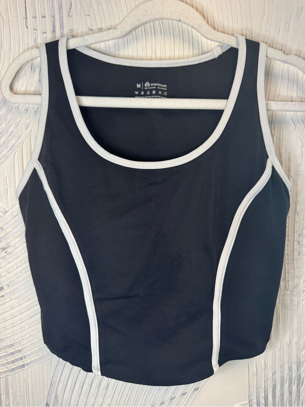 Enerbloom Black Tank with White Trim Athletic Sports Crop Top